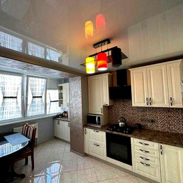 Продається мега крута 2к квартира з ремонтом, район Озерна ID: 35239