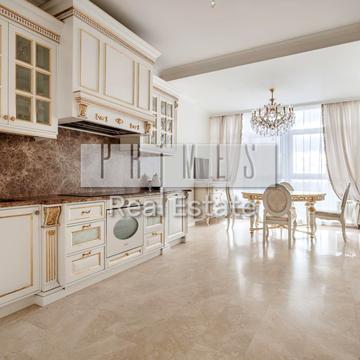 Андрія Верхогляда вул. (Михайла Драгомирова), 9