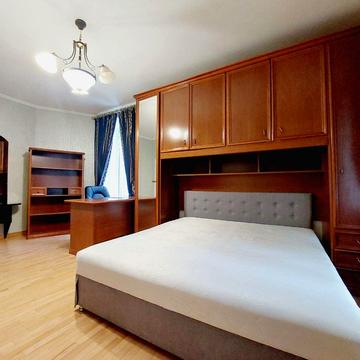 Кловський узвіз (Кловський), 15