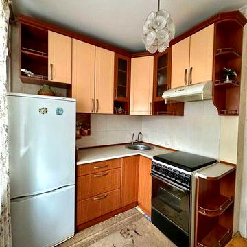 Продам 2-кімнатну квартиру