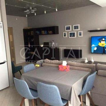 Оренда / Квартира 56 м2/ Печерськ, Київ / Підвисоцький / Звіринецька