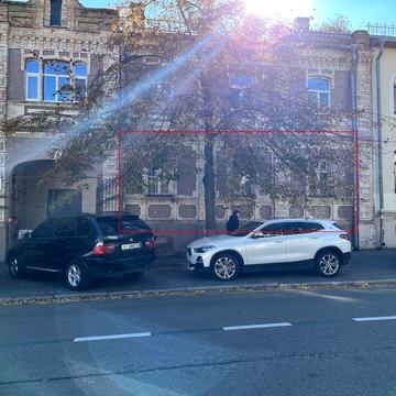 Поділ, метро Тараса Шевченка 7хвилин пішки, 1 поверх 70кв.  Оболонська