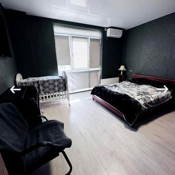 Алли Горської вул. (Наримська), 106