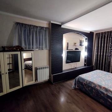 Васильківська вул., 21/18