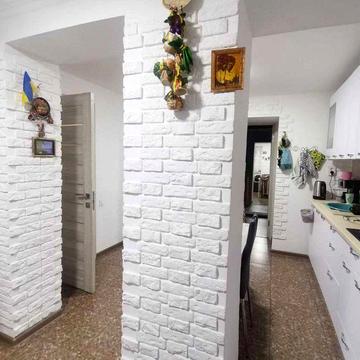 Довгострокова оренда частини будинка в районі Зеленого Яру