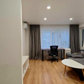 Продається затишна 2-кімнатна квартира на ж/м Тополя-2, буд. 10