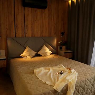 Нижній Вал вул., 27-29