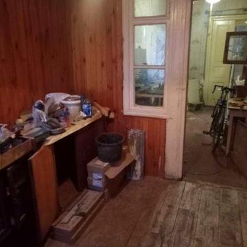 Продам квартиру двокімнатну