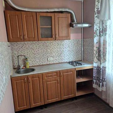 Продам 2 кімнатну квартиру на Салтівці.