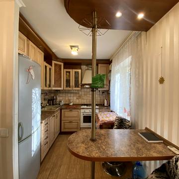 Андрія Головка вул., 6