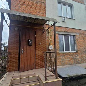 Продаж двокімнатної квартири в с.Дрозди