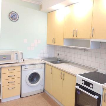 Оболонський просп., 13