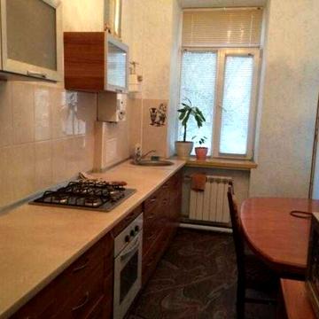 Продам 2 к кв Одеська (Одесская)