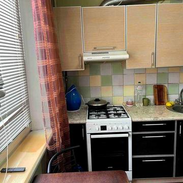 Продам 1 кім. кв, вул. Валентинівська