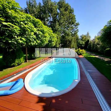 Садова вул.