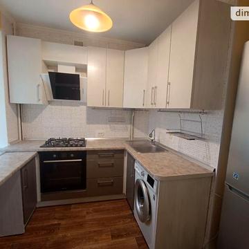 Довгострокова оренда 3к Квартира Трудова вулиця