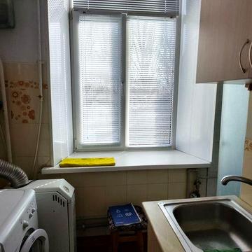 Сдаю 2к/кв Пушкинская 2/2 мебель,техника 9000