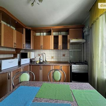 Довгострокова оренда 2к Квартира Вербицького Михайла вулиця