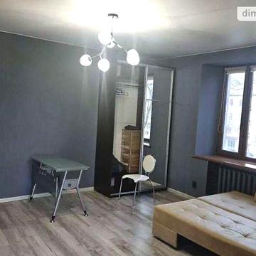 Довгострокова оренда 2к Квартира Пироговська вулиця