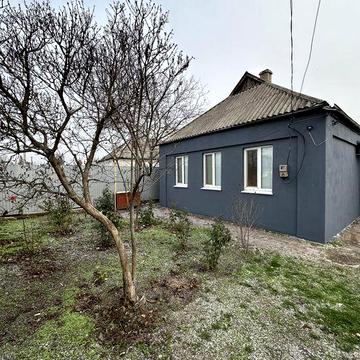 Продам хороший добротный дом а городе.