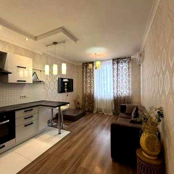 Продаж 2к квартири Анни Ахматової Позняки 77кв2