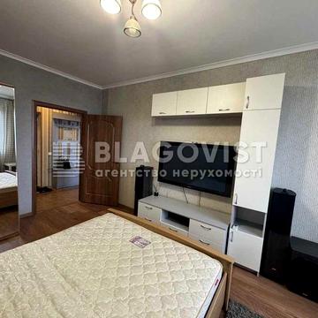 Продаж 1 к кв. Ремонт. 42м2. Видова. Цікава.