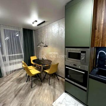 Дніпровська набережна вул., 15-Ж