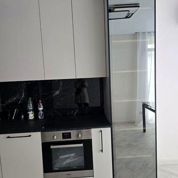 Здам одно кімнатну квартиру 
Район ювілейний(вул. Павлюченко)
Повністю