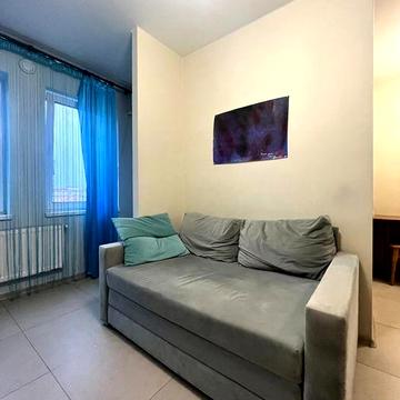 Продаж квартири в центрі Ірпеня з ремонтом та меблями