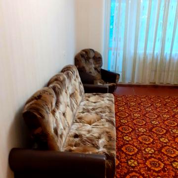 Дорошенка вул., 3