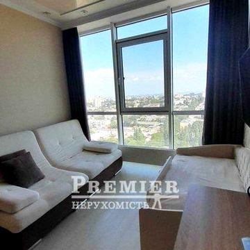 1-кімнатна квартира з видом на море і центр Одеси. Сучасний ремонт