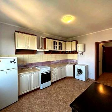 Оренда 2-кімн. квартири, вул. Бакинська 37-Г, м.Дорогожичі