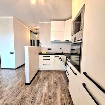 Оренда сучасної 1 кім квартири в ЖК Волошковий,  45 м2 Щаслива 7а