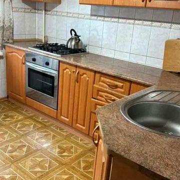 Сдается 2-х комн. квартира по ул. Сикорского, с мебелью и техникой