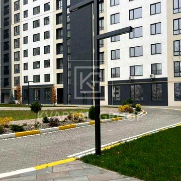 Гарна простора квартира 39 кв.м. мінімальне оформлення!