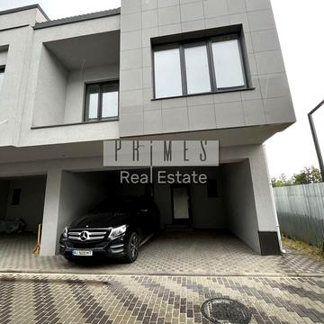 Квітнева вул.