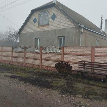 Продам будинок Нововодолажский районі