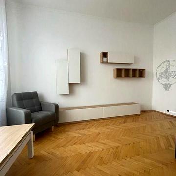 Довгострокова оренда 2к Квартира Коцюбинського вулиця