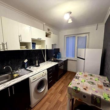 Оренда 2 кімнатної квартири, на 3 Слобідській/ Колодязна, Центр.