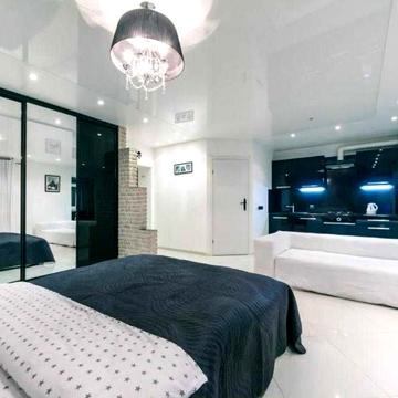 Рибальська вул., 8