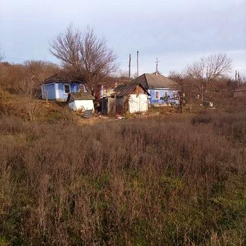 Продам дом в малом, тихом селе.