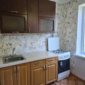 Продаж ВЛАСНИК!  2 кімнатна квартира вул.Якуба Коласа 6