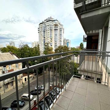 ЖК Ясна Поляна трикімнатна квартира Французский бульвар