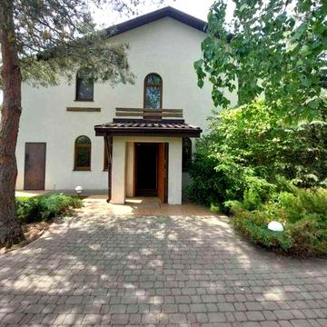 Без%Продам будинок с.Гореничи М.Рильского 19