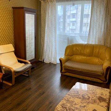 Власник, довгострокова оренда, центр