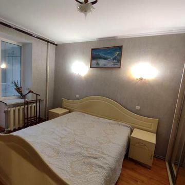 Здається 3к квартира біля 10ї школи