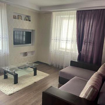 Оренда євродвушка ЖК Чайка 55кв.м.