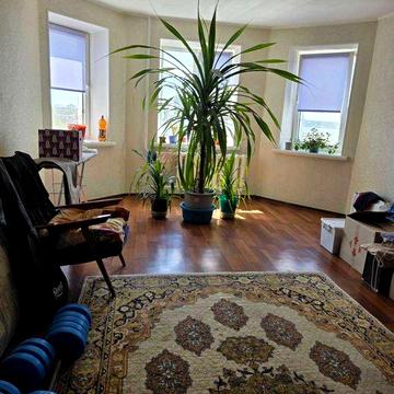 Продаж 3к квартири  на вул. Леваневців