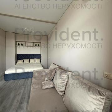 Одеська вул., 5