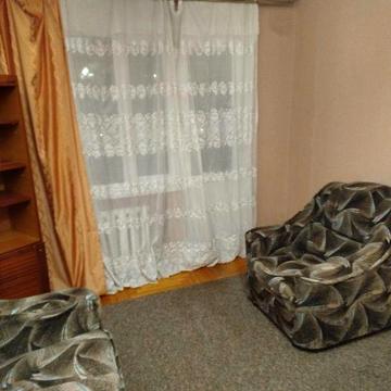 Сдам 1 комн. кв.на Космосе по ул.Европейская 20 от хозяина .